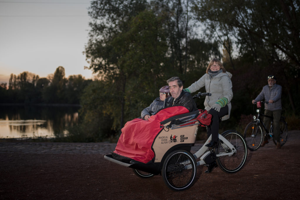 Rückweg mit der Rikscha, es wird langsam dunkel