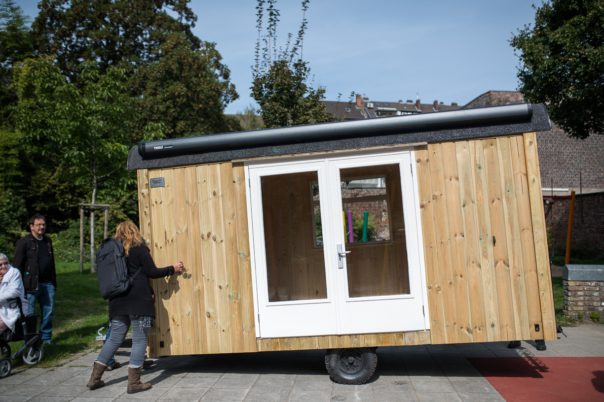 Bauwagen auf dem Vielplatz angekommen